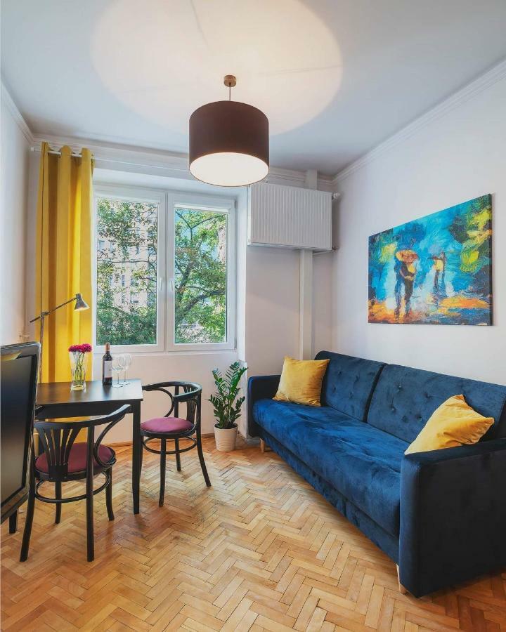 Mieszkanko Na Stawki Netflix Apartment Варшава Екстериор снимка