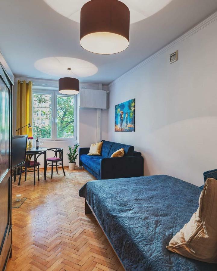 Mieszkanko Na Stawki Netflix Apartment Варшава Екстериор снимка