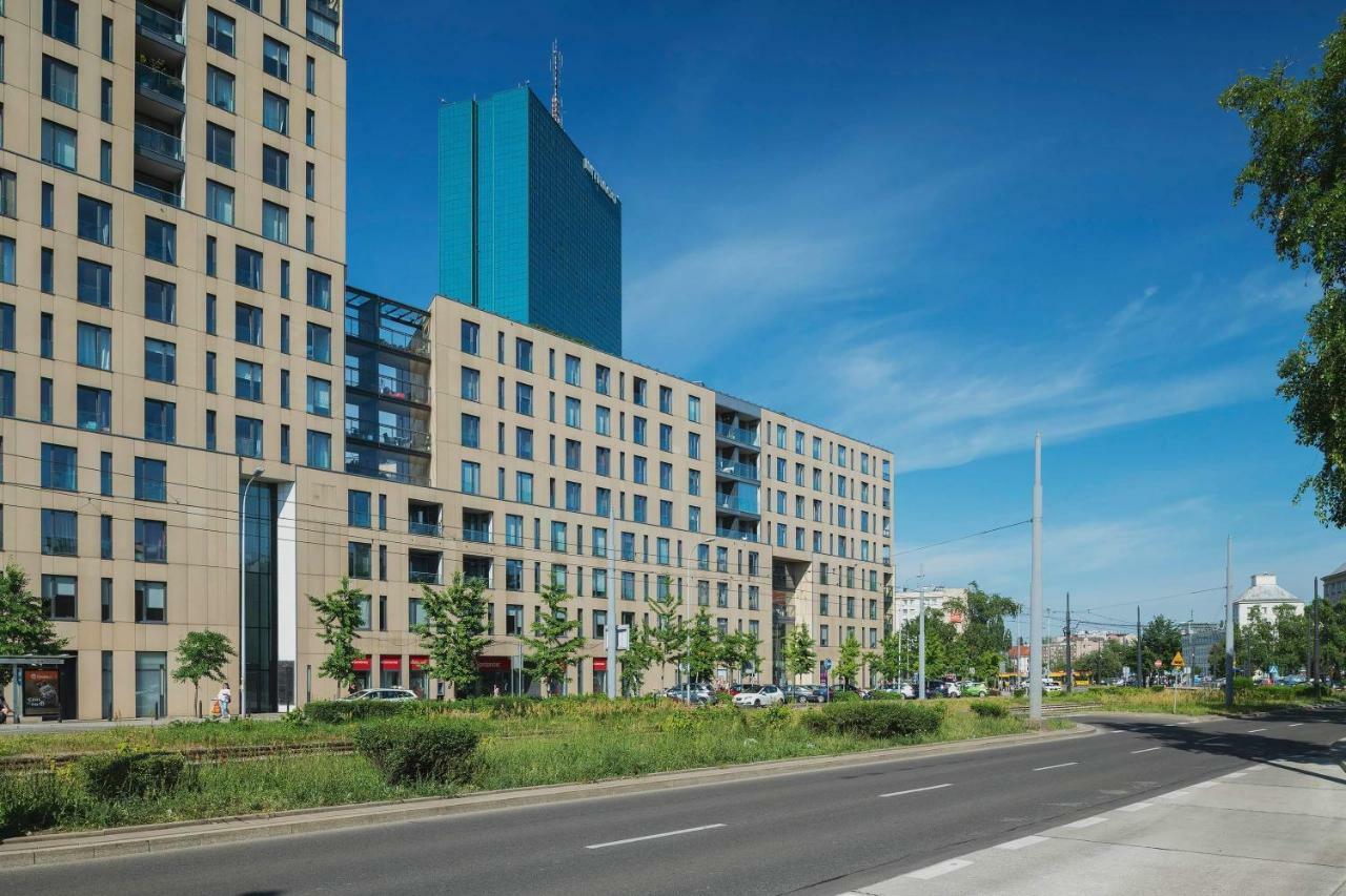 Mieszkanko Na Stawki Netflix Apartment Варшава Екстериор снимка