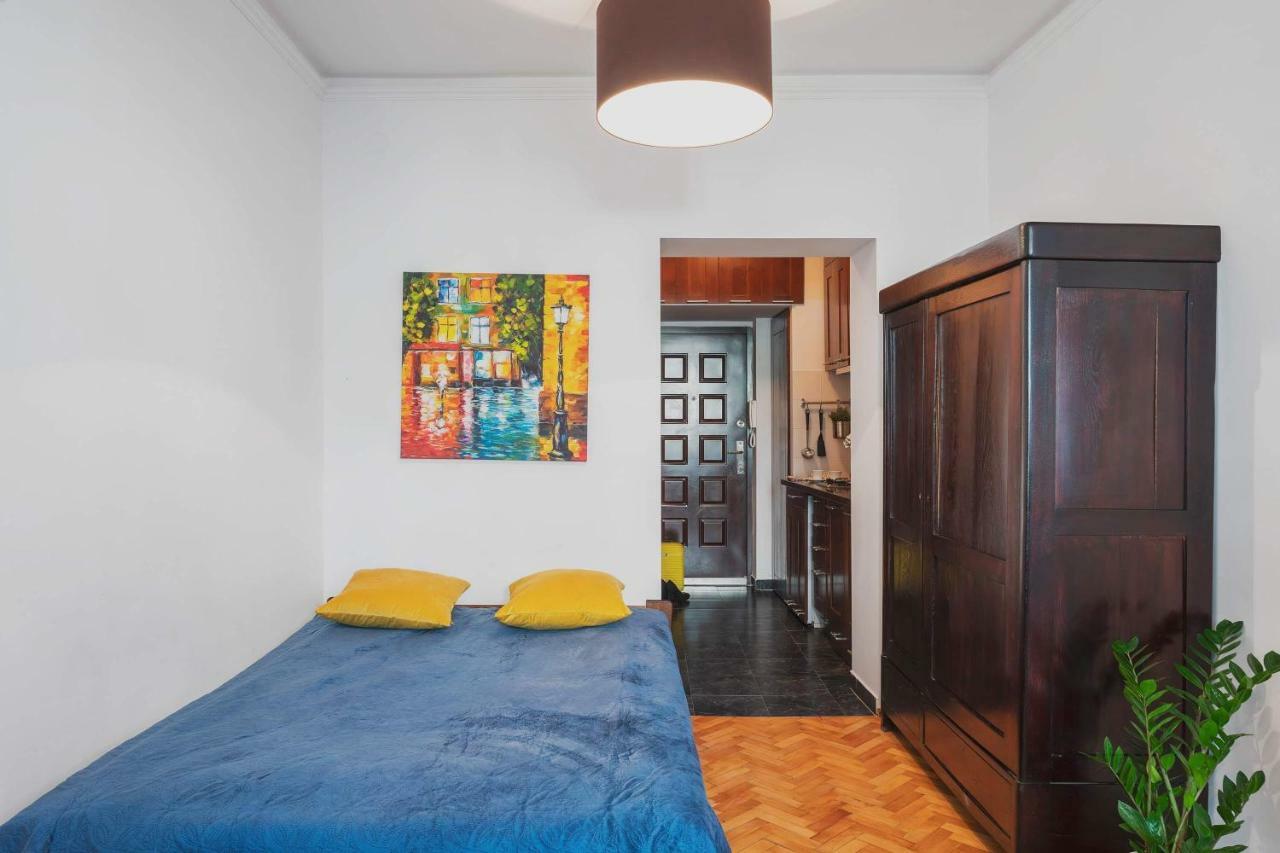 Mieszkanko Na Stawki Netflix Apartment Варшава Екстериор снимка